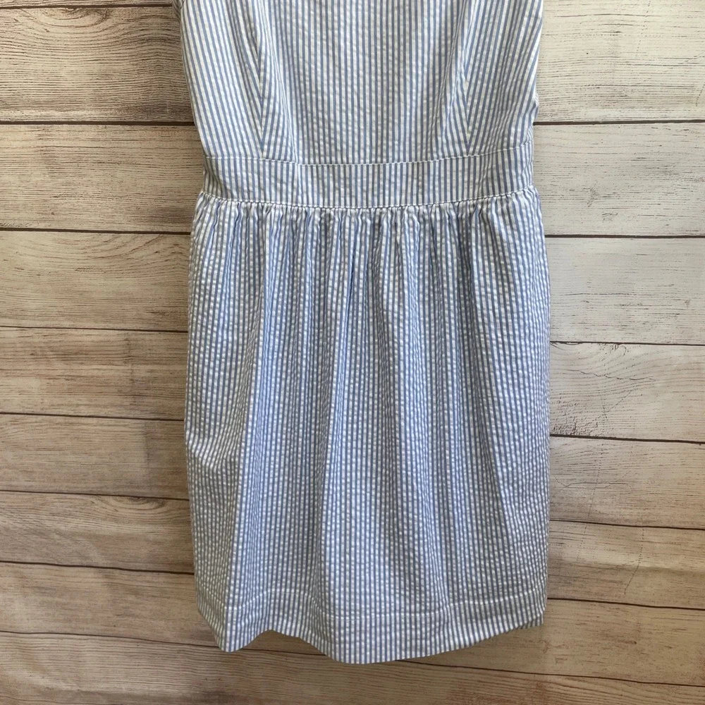 J‎ CREW BLUE AND WHITE SEERSUCKER APRON DRESS